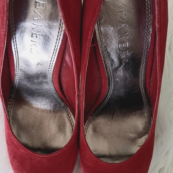 Platform Heels in Red - Picture 4 of 4